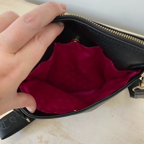 Juicy Couture Womens Cross Body Bag Purse Black Faux Leather Classic Everyday - Picture 11 of 14